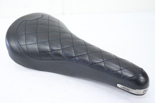 Sella selle italia - italia, milano